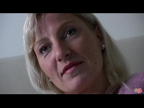 ❤️ Māte, ko mēs visi fucked ... Dāma, uzvedies! ☑ Kaltais porno pie mums